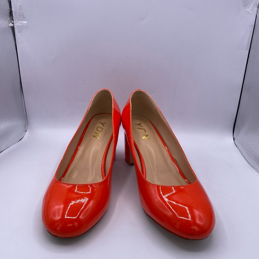 Women's Red Pumps